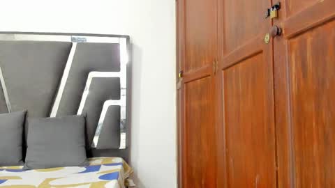 Shopiia88 online show from March 5, 12:12 pm