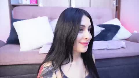 Sophiie online show from March 23, 3:10 am