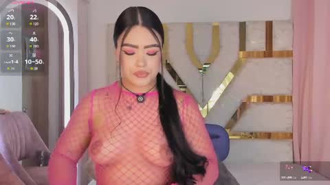 sophy  online show from June 16, 12:46 am