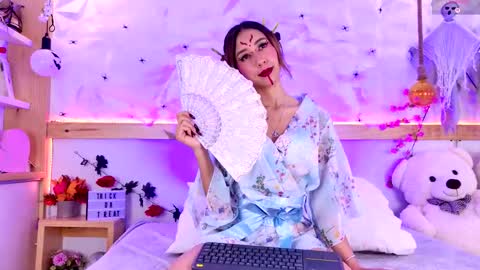 Snapshot of sopphiaa_payton chatting on October 30, 1:12 pm Sophie online show from October 30, 1:12 pm