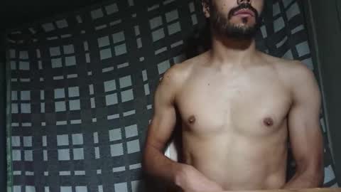 Snapshot of sordauq chatting on February 16, 7:37 am Siemaco online show from February 16, 7:37 am