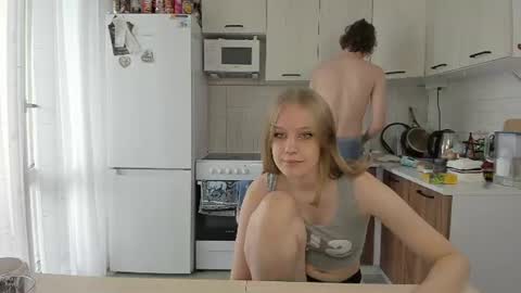 Snapshot of sosaguillypleasure chatting on June 14, 9:22 am sosaguillypleasure online show from June 14, 9:22 am