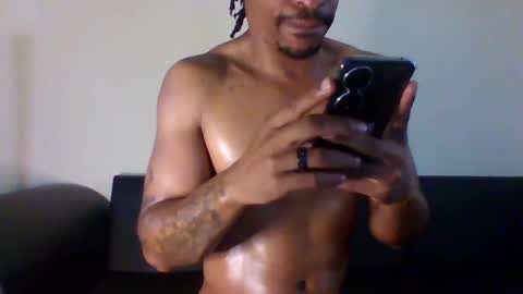Snapshot of soullov chatting on December 5, 7:05 am soullov  - TotalOutPlayer1 Twitter and Onlyfans online show from December 5, 7:05 am