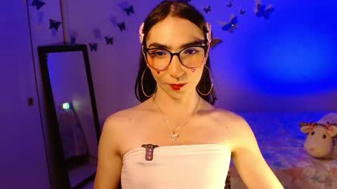 Soul Aura online show from August 1, 5:40 am