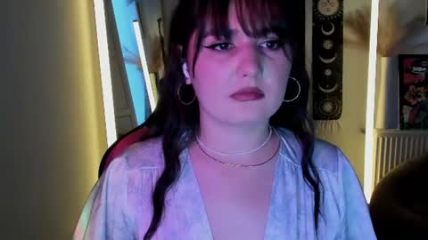 Snapshot of sour_cherry_ chatting on July 11, 2:09 pm Jennie online show from July 11, 2:09 pm