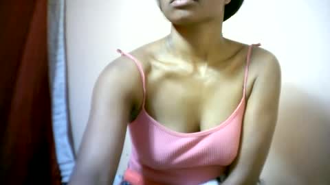 Snapshot of sourayaa chatting on June 27, 1:06 pm sourayaa online show from June 27, 1:06 pm