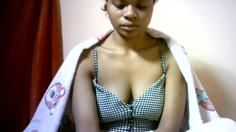 Snapshot of sourayaa chatting on July 10, 2:27 am sourayaa online show from July 10, 2:27 am