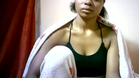 Snapshot of sourayaa chatting on July 15, 2:06 am sourayaa online show from July 15, 2:06 am