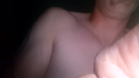 Snapshot of southboy2410 chatting on September 13, 4:12 am southboy2410 online show from September 13, 4:12 am