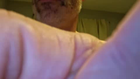 Snapshot of southboy2410 chatting on November 9, 3:49 am southboy2410 online show from November 9, 3:49 am