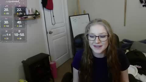 Bunnydathug online show from December 24, 11:38 am