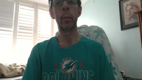 Snapshot of southflaman chatting on November 9, 3:32 pm ScorpioKobra online show from November 9, 3:32 pm