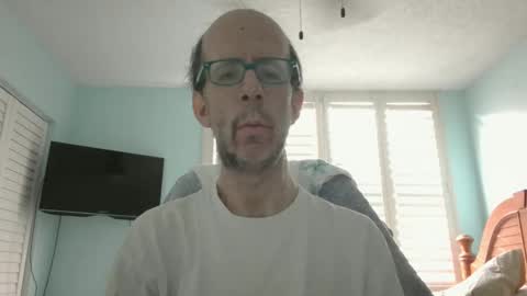 Snapshot of southflaman chatting on November 11, 1:11 pm ScorpioKobra online show from November 11, 1:11 pm