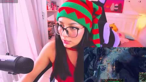 Lili online show from December 22, 9:12 pm