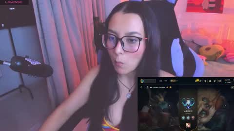 Lili online show from March 13, 12:06 am