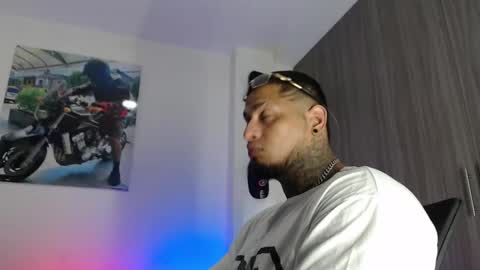 soy_apolo online show from February 9, 2:54 pm