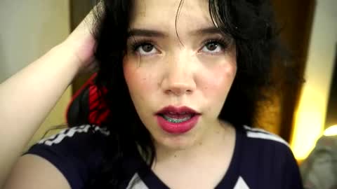 soyangelacortes online show from November 13, 1:04 am