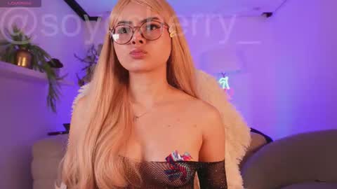 Snapshot of soyccherry chatting on February 22, 3:51 am OFccherryvip online show from February 22, 3:51 am