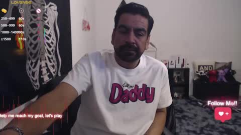 El Carlitos online show from March 24, 5:45 am