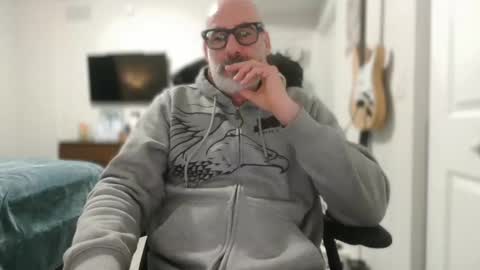 Snapshot of soyelpoti79 chatting on January 2, 12:55 am WhiteWolfFL online show from January 2, 12:55 am