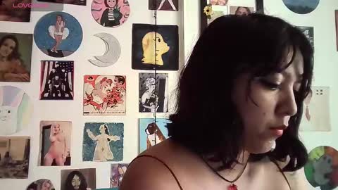 Nana Bela  online show from January 16, 8:36 pm