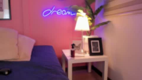 Snapshot of soysaraa_ chatting on January 10, 7:46 am Aleja online show from January 10, 7:46 am