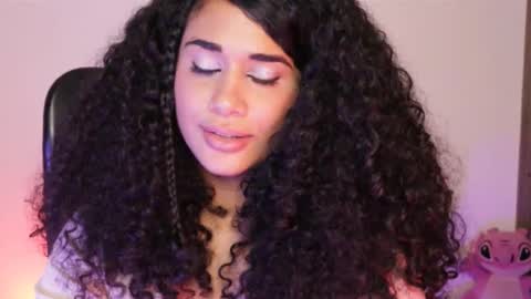 You want to talk to me more personal follow me in My Channel VIP  50 the discount       online show from February 12, 1:09 am