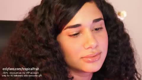 You want to talk to me more personal follow me in My Channel VIP  50 the discount       online show from February 21, 10:15 pm