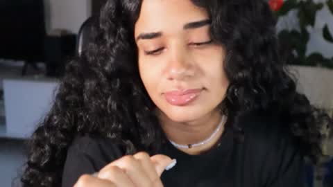 You want to talk to me more personal follow me in My Channel VIP  50 the discount       online show from September 27, 10:53 am