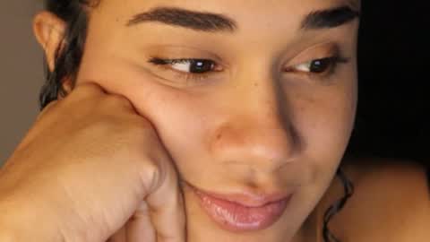 Snapshot of soytropicalfruit chatting on January 6, 5:11 am You want to talk to me more personal follow me in My Channel VIP 50 the discount online show from January 6, 5:11 am