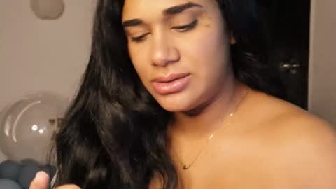 Snapshot of soytropicalfruit chatting on February 20, 11:38 pm You want to talk to me more personal follow me in My Channel VIP 50 the discount online show from February 20, 11:38 pm