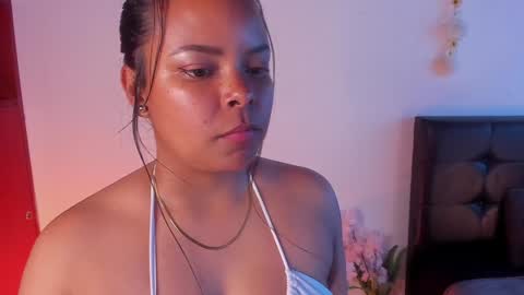 Snapshot of soytucolor chatting on January 2, 12:24 pm Paula add me on snap online show from January 2, 12:24 pm