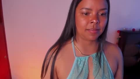 Snapshot of soytucolor chatting on January 17, 1:46 pm Paula add me on snap online show from January 17, 1:46 pm