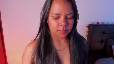 Snapshot of soytucolor chatting on January 30, 12:37 pm Paula add me on snap online show from January 30, 12:37 pm