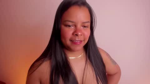 Snapshot of soytucolor chatting on October 5, 11:13 pm Paula add me on snap online show from October 5, 11:13 pm