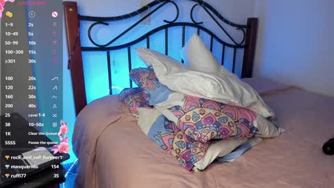 Snapshot of soyvane chatting on February 2, 6:26 am VANESSA online show from February 2, 6:26 am