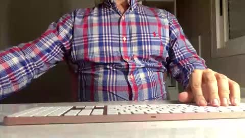 Snapshot of spa_eng chatting on January 9, 7:37 pm SPA ENG online show from January 9, 7:37 pm