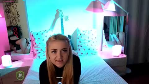 space danger online show from October 26, 3:07 pm