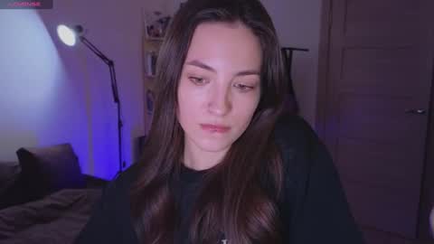 Roxy online show from December 9, 3:44 pm