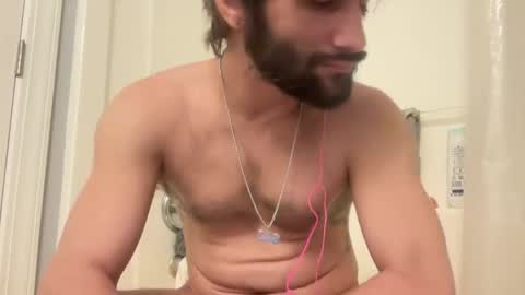 Snapshot of spacecase843 chatting on January 10, 3:16 pm TrndSettrz online show from January 10, 3:16 pm