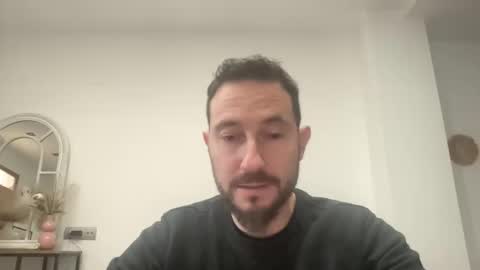 Snapshot of spainmenhot69 chatting on January 2, 1:40 pm spainmenhot69 online show from January 2, 1:40 pm