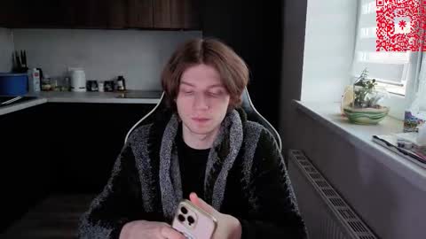 Snapshot of spaisenok chatting on January 12, 12:43 pm Mike online show from January 12, 12:43 pm