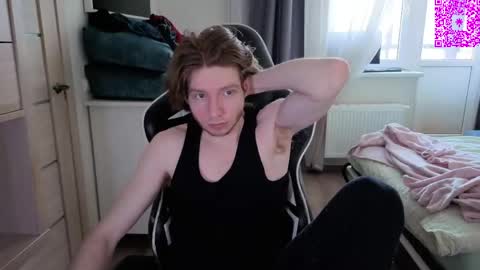 Snapshot of spaisenok chatting on February 6, 12:08 pm Mike online show from February 6, 12:08 pm