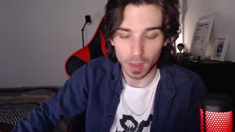 Anthony online show from December 15, 1:13 am