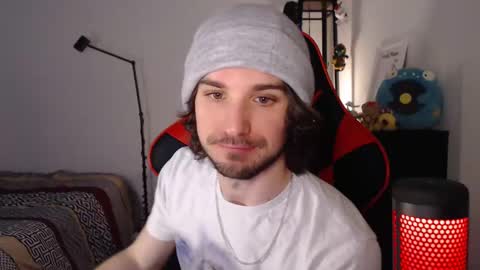 Anthony online show from January 3, 2:32 am