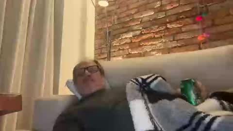 spanishcheerfulprincess online show from November 24, 12:43 am