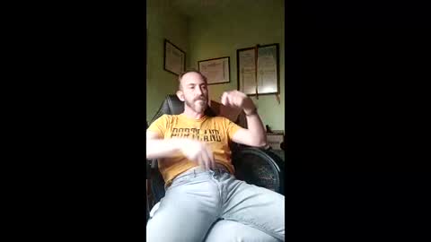 Manu  online show from December 18, 3:29 pm