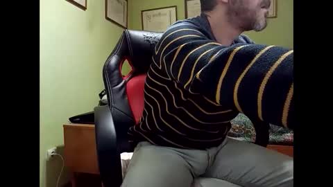 Manu  online show from March 5, 5:42 pm