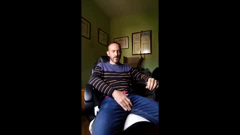 Snapshot of spanishharddick chatting on April 29, 10:41 am Manu online show from April 29, 10:41 am