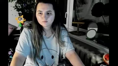 Snapshot of spanking_girls chatting on December 24, 3:27 am Evgenia online show from December 24, 3:27 am